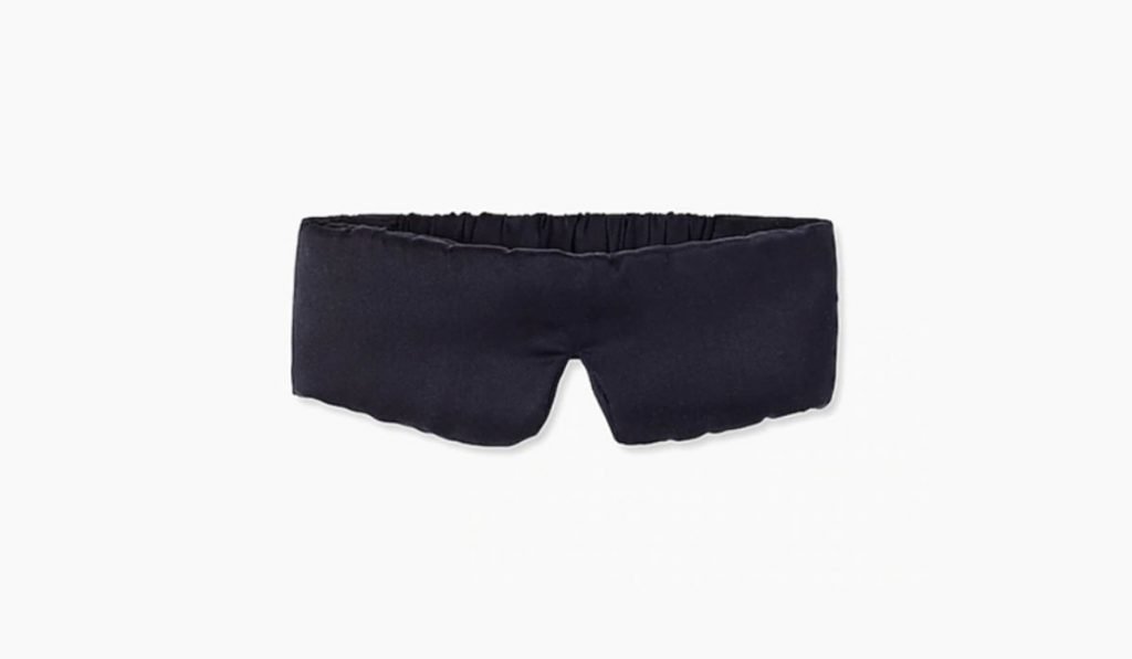 Top 5 Sleep Accessories for your Night Time Skin Care Routine