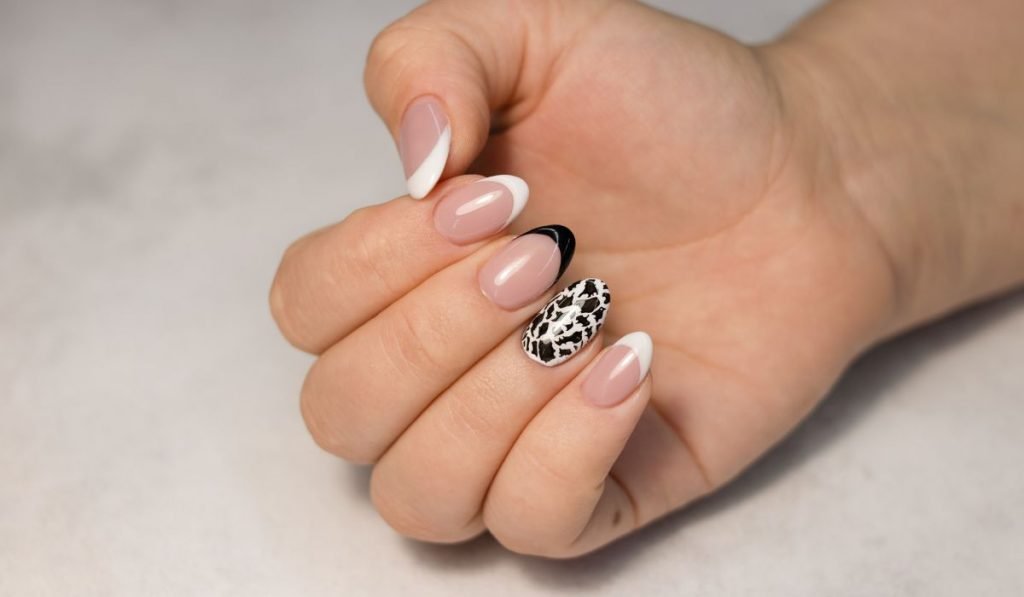 pretty nail colors for winter