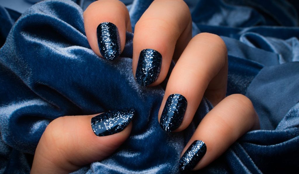 winter nail colors 2020