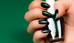 winter nail colors 2021