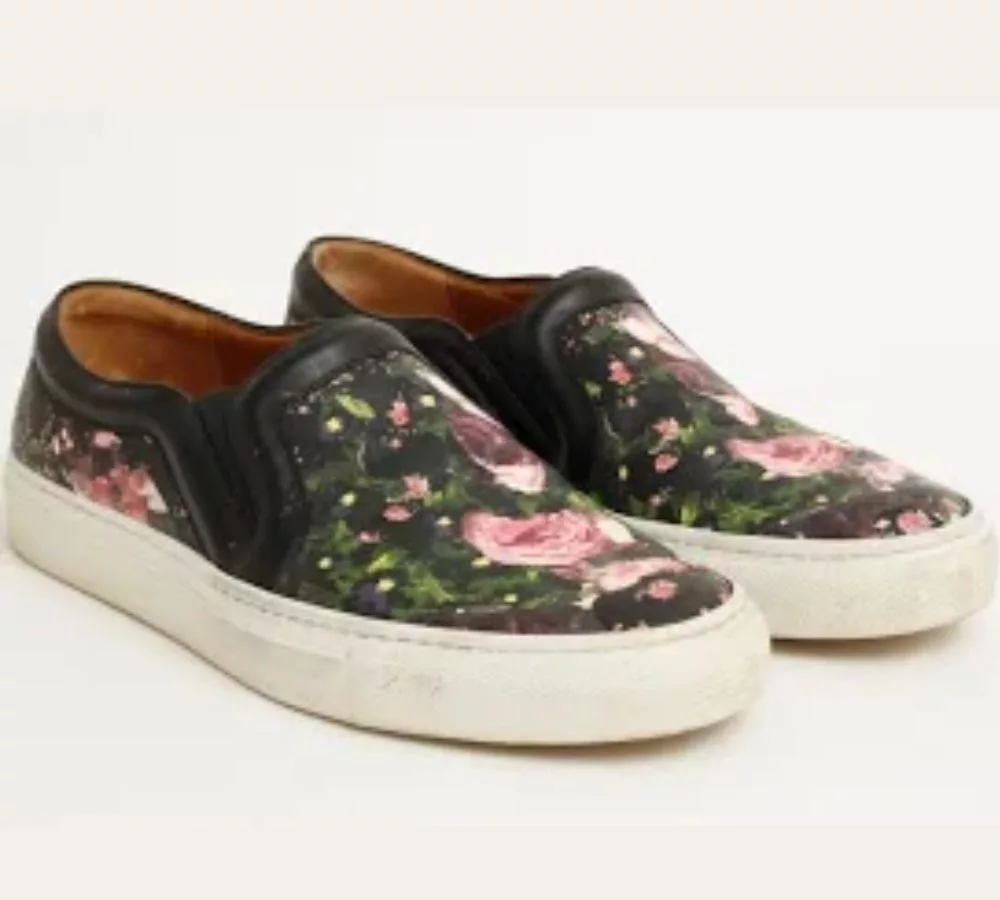 Givenchy Urban Street Sneaker