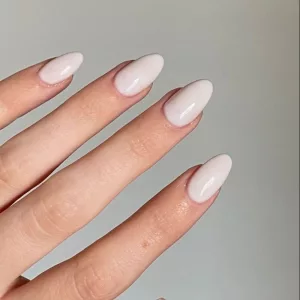 White Round Gradient Art