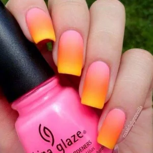 summer sunset with this ombre design.