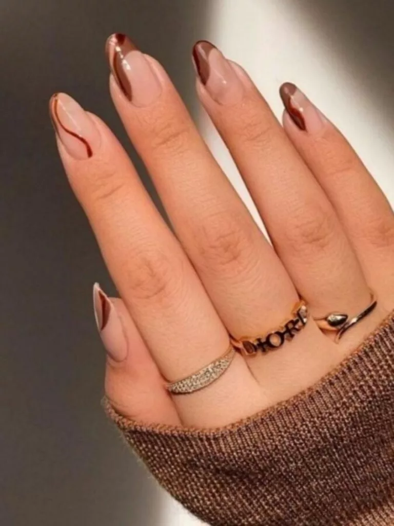 Contrasted Mocha Swirls