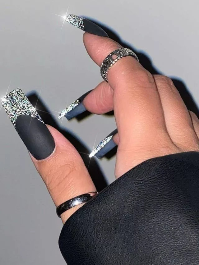 Matte Gangster Baddie Nails