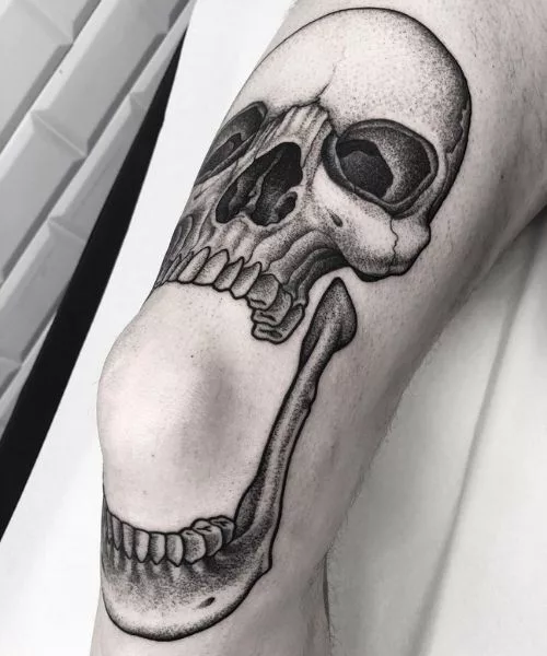 Skull Knee Tattoo