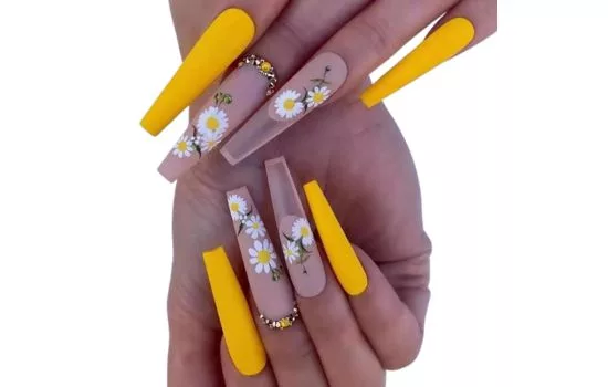 Baddie Simple Coffin Nails with Rhinestones (1)