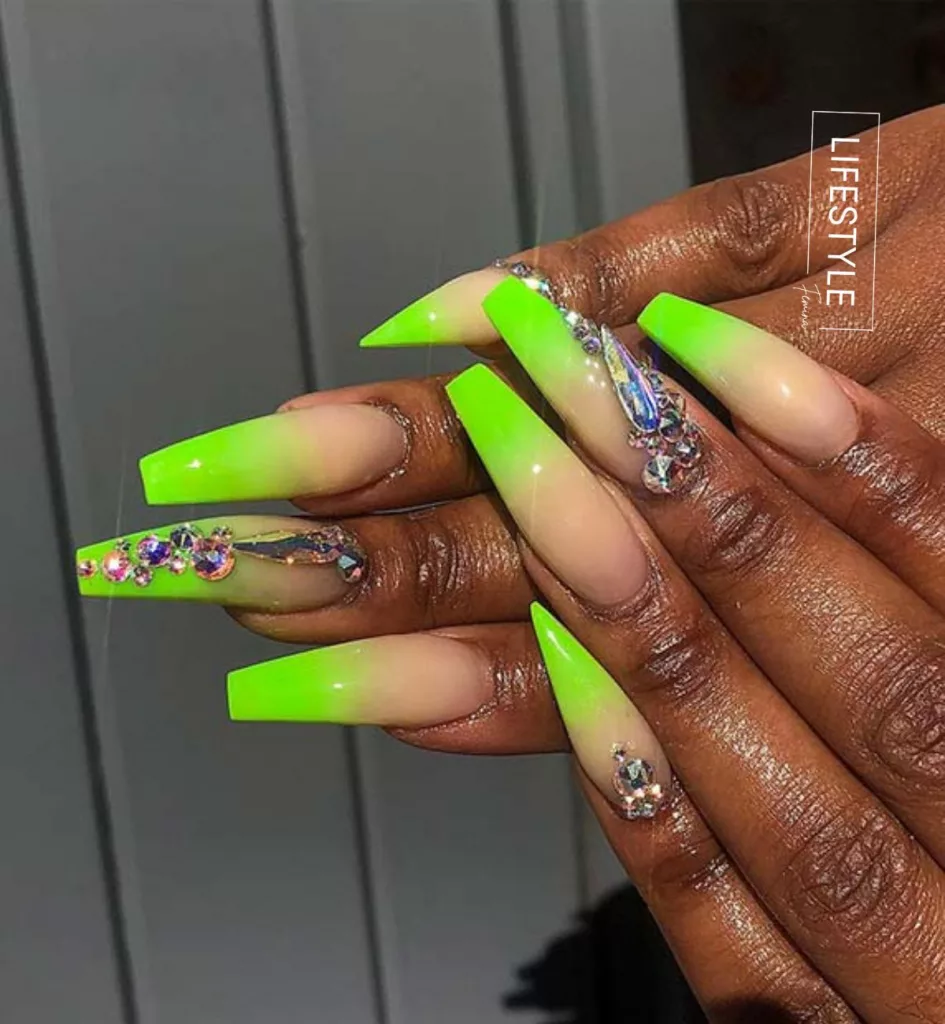 Green Baddie Simple Coffin Nails with Rhinestones